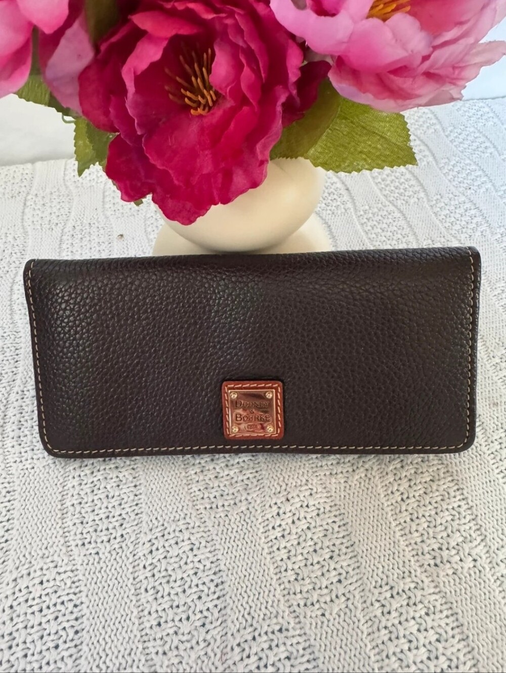 Dooney & Bourke Brown Pebbled Leather Continental Wallet NWOT